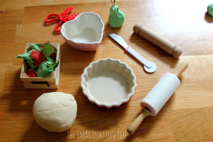 INvitation to make apple pie play dough